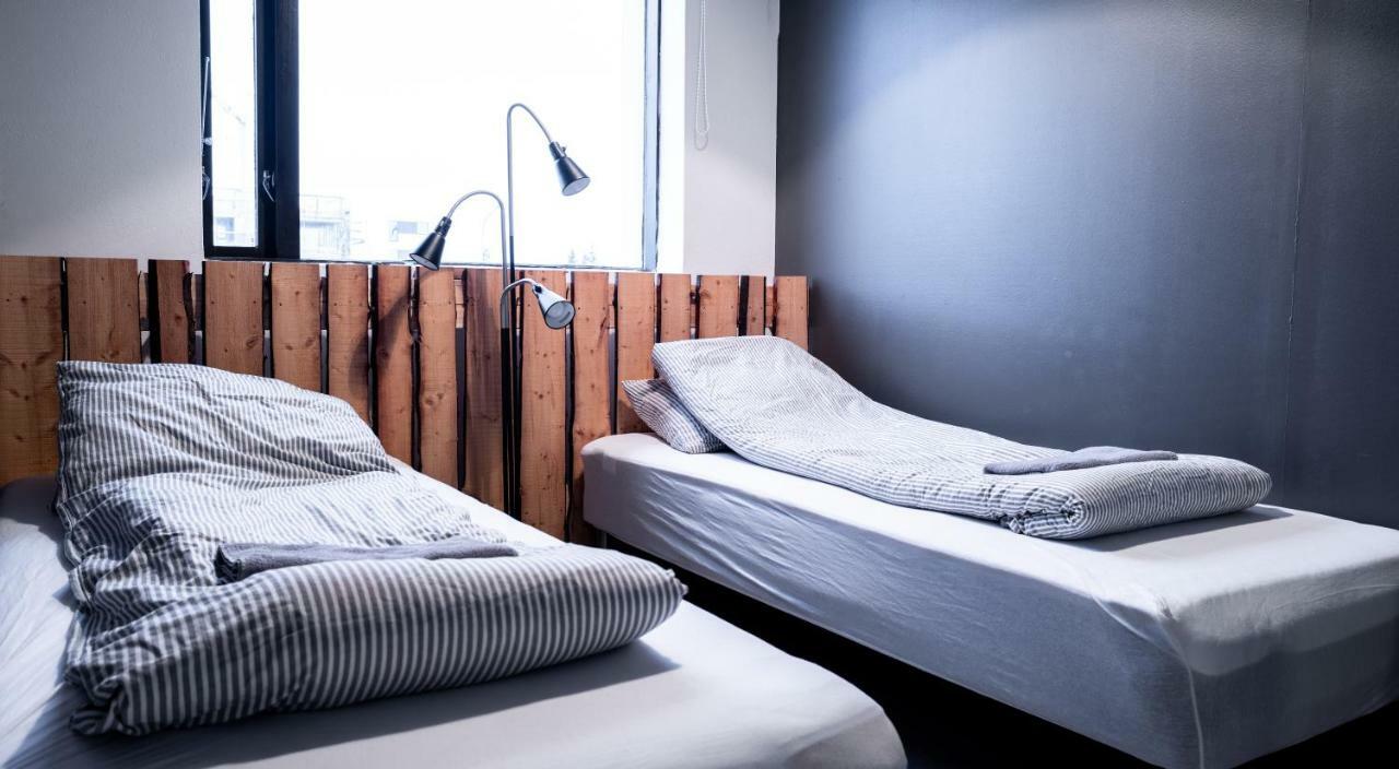 Au44 Hostel سيلفوس المظهر الخارجي الصورة