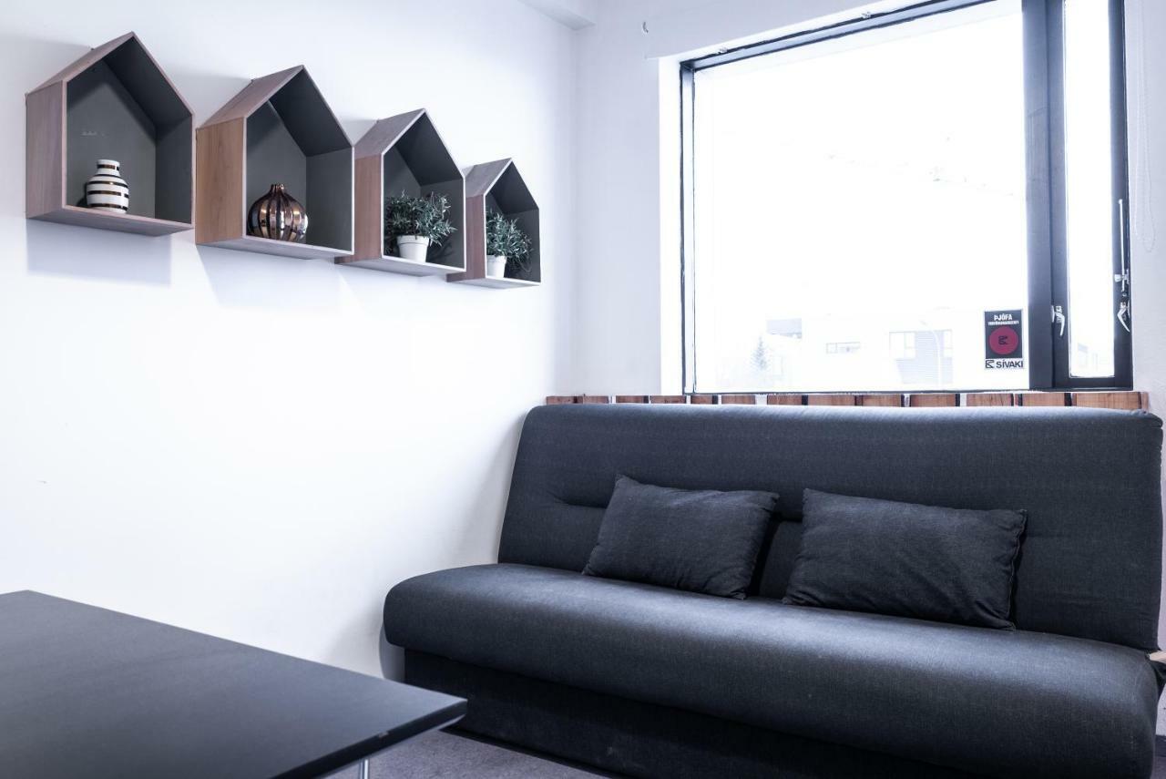 Au44 Hostel سيلفوس المظهر الخارجي الصورة