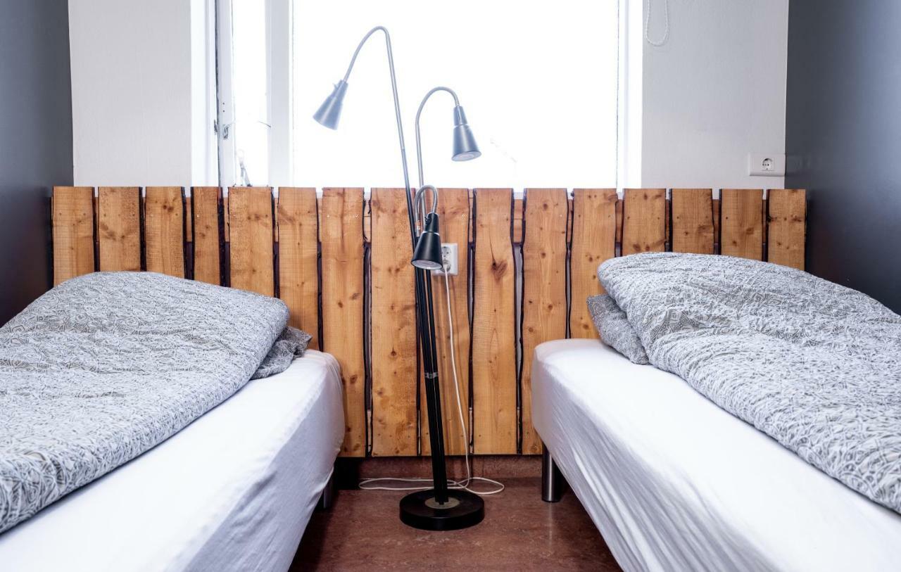 Au44 Hostel سيلفوس المظهر الخارجي الصورة